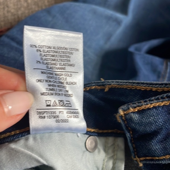 Hudson Holly Jean Sz 28 - Picture 6 of 9